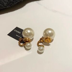 White Pearl clip-on Earrings